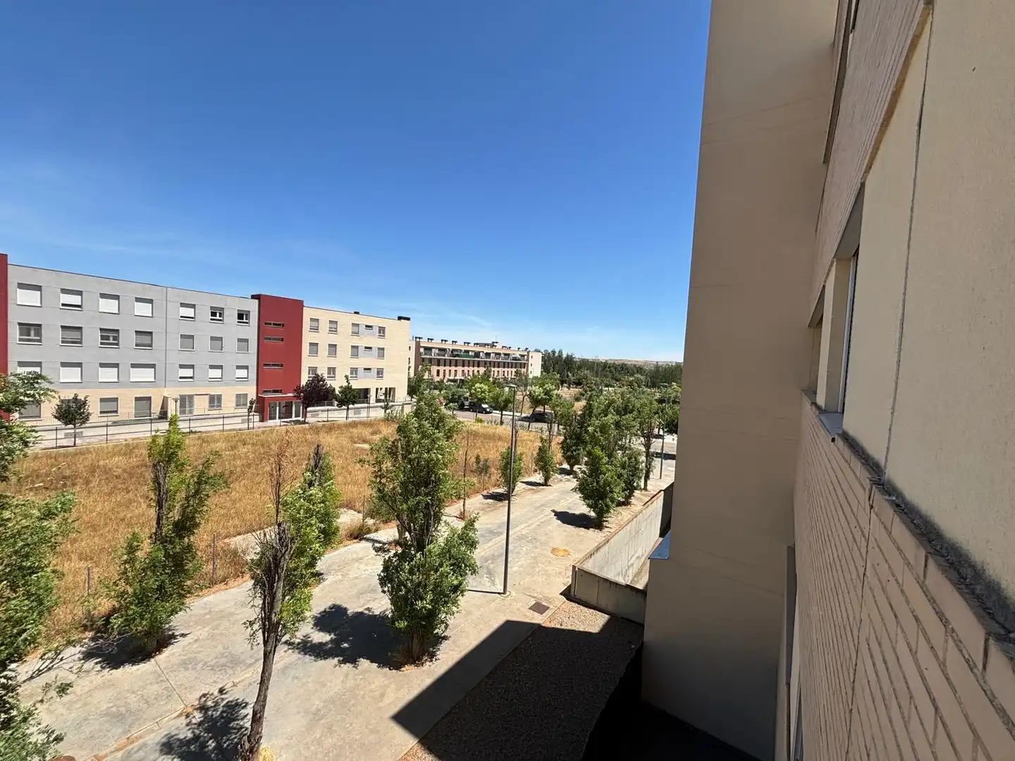 Außenansicht von Wohnung zum Verkauf in Zuera mit Heizung, Möbliert und Ofen
