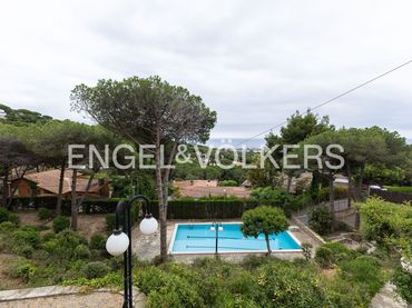 Casa con balcone in vendita a Cabrils