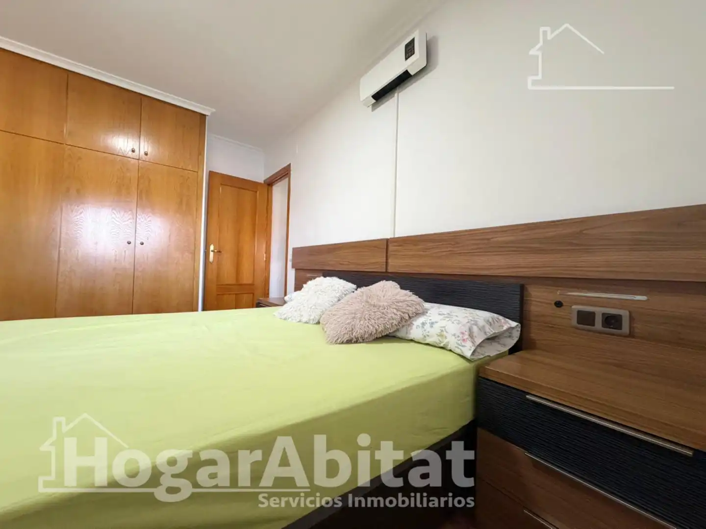 Habitación de Casa o chalet en venta en Vilamarxant con Aire acondicionado, Jardín privado y Terraza