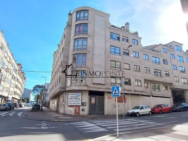 Gewerbefläche zum Verkauf in de Vigo (esq. c/Pintor Luis Seoane)