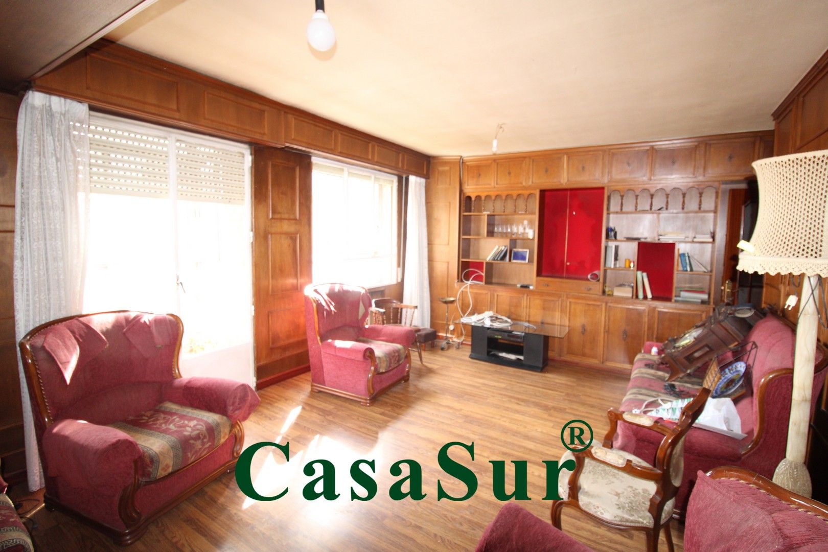 Living room of Flat for sale in Valladolid Capital  with Heating, Parquet flooring and Terrace