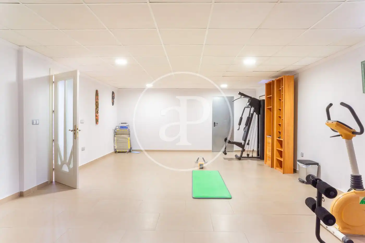 Houses for sale in L'Eliana  with Air Conditioner, Heating and Private garden