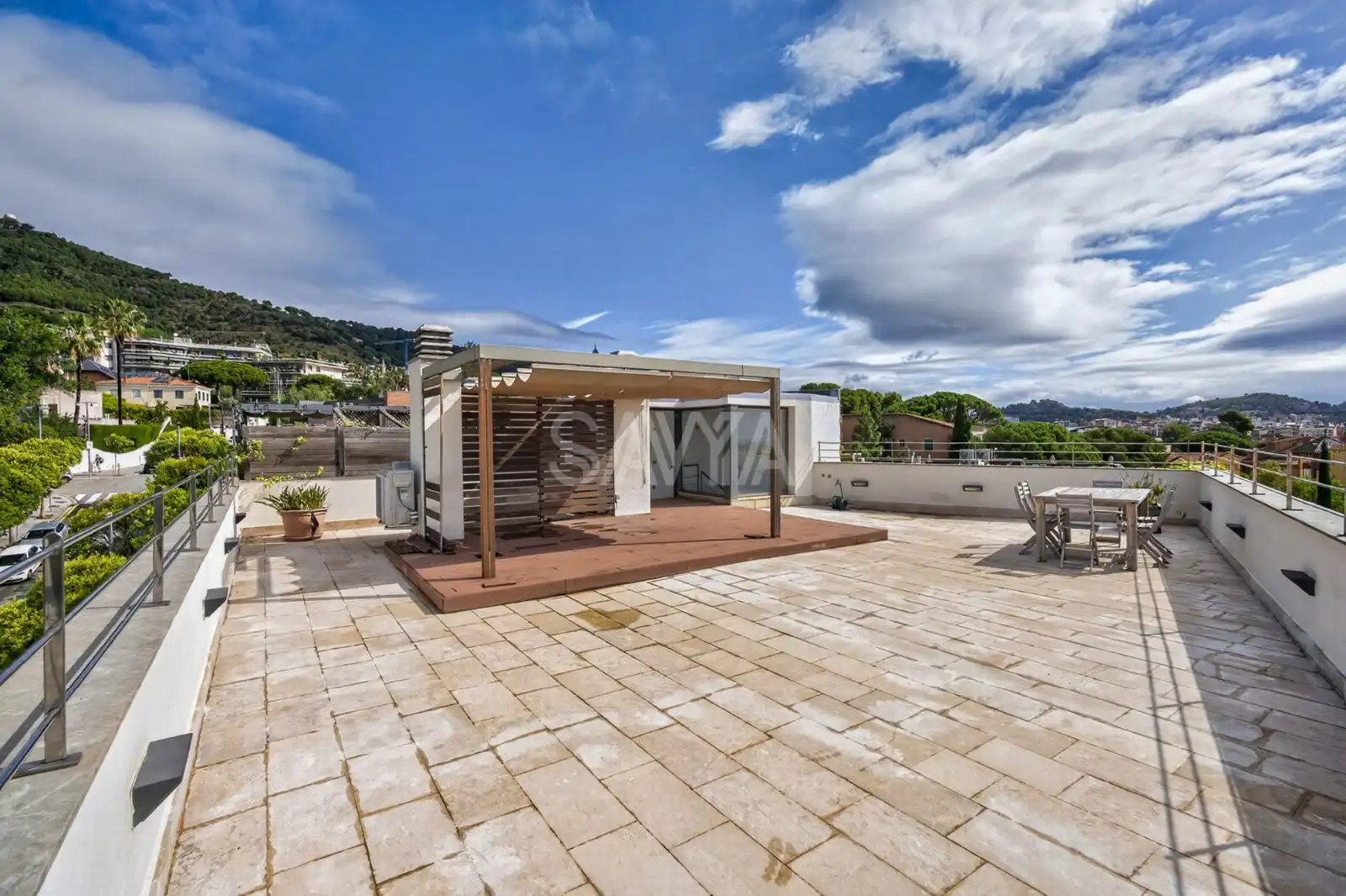 Terraza de Casa o chalet en venta en Barcelona con Aire acondicionado, Terraza y Trastero