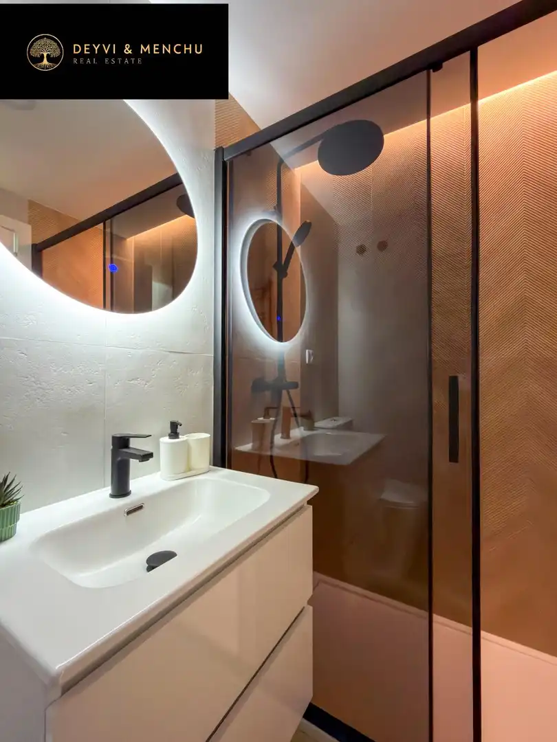 Badezimmer von Wohnung zum Verkauf in Madrid mit Klimaanlage, Heizung und Möbliert