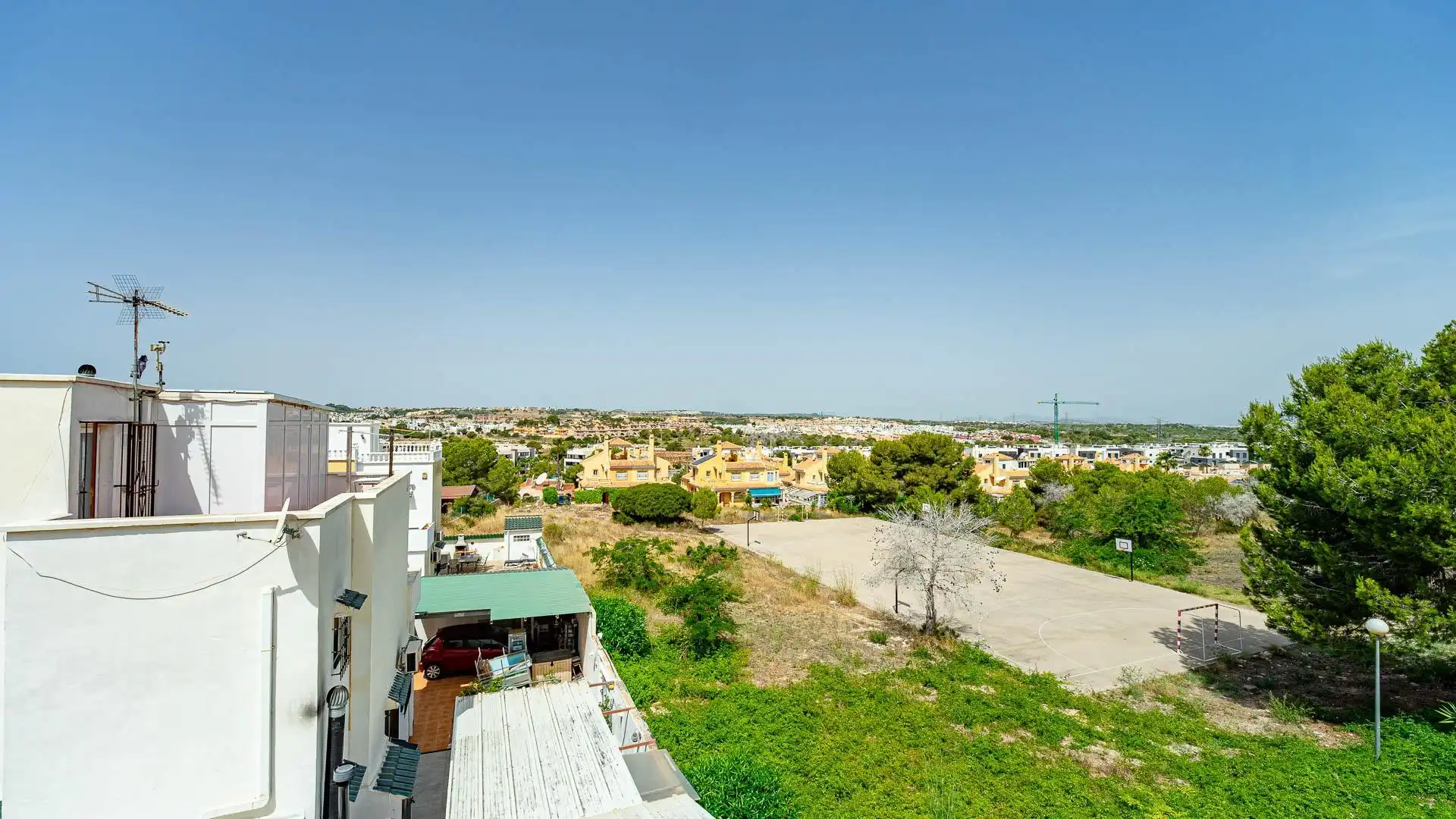 Casa adosada en venta en Orihuela con Aire acondicionado, Calefacción y Jardín privado