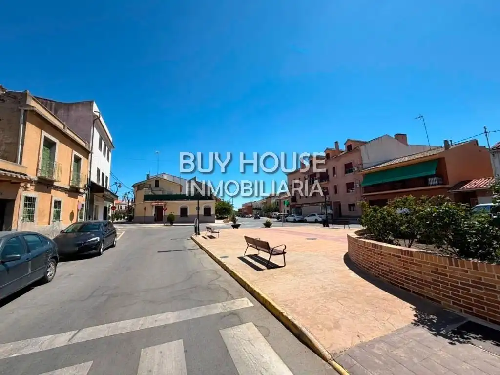Casa in vendita a Villaluenga de la Sagra