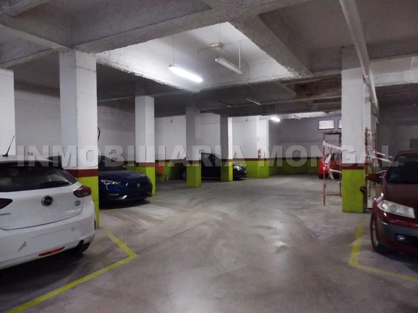 Einzelparkplatz zum Verkauf in Carrer de l'Abat Escarré, imagen 6