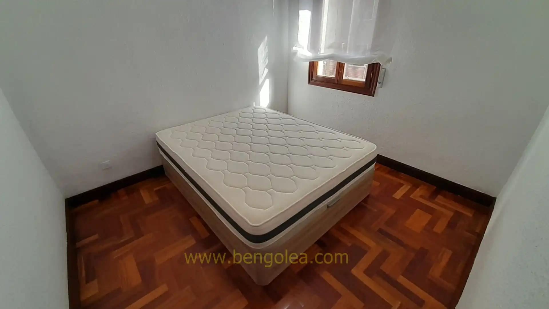 Bedroom of Flat for sale in Kabiezes