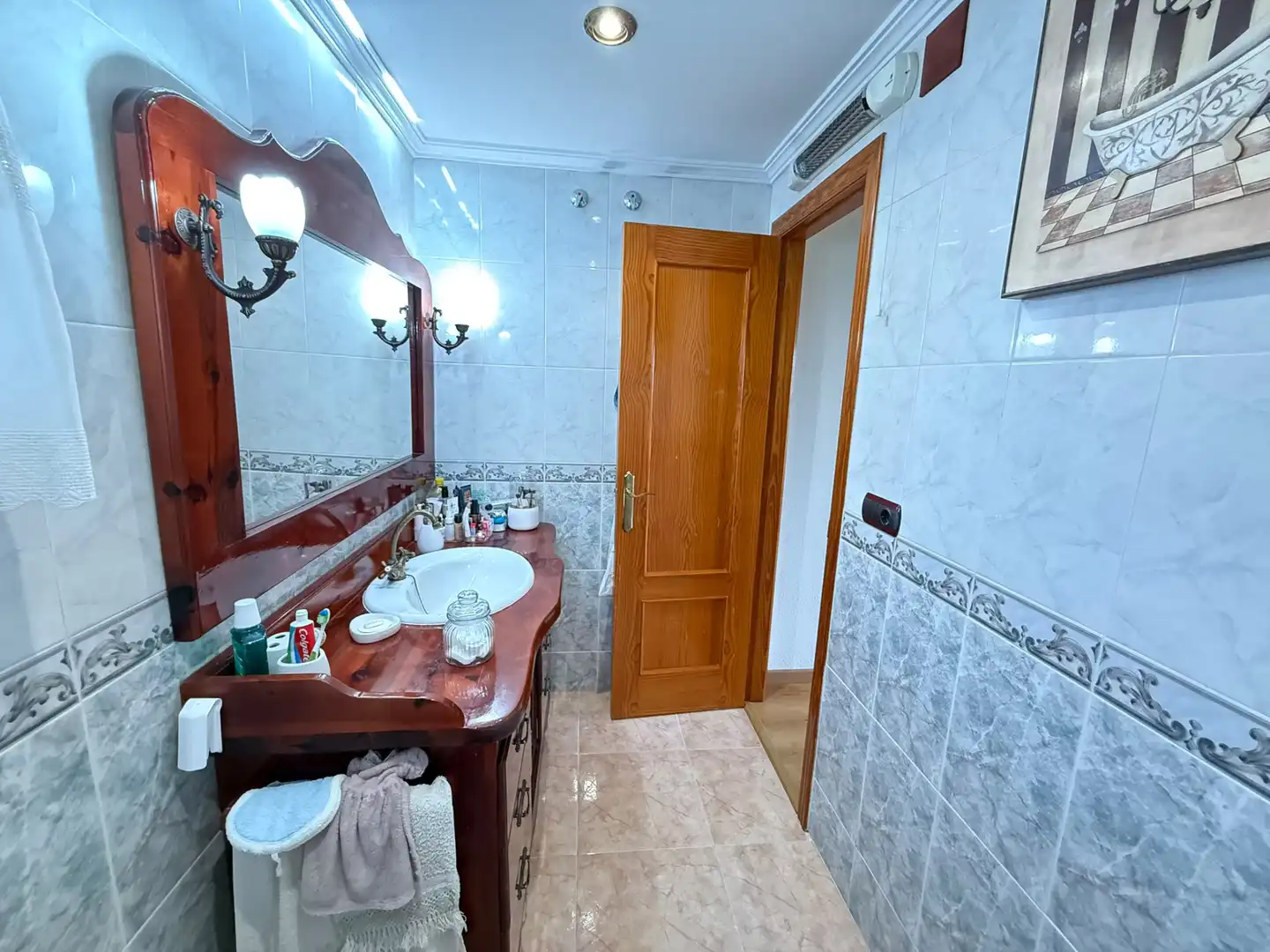 Bany de Casa o xalet en venda en Santa Pola amb Aire condicionat, Calefacció i Jardí privat