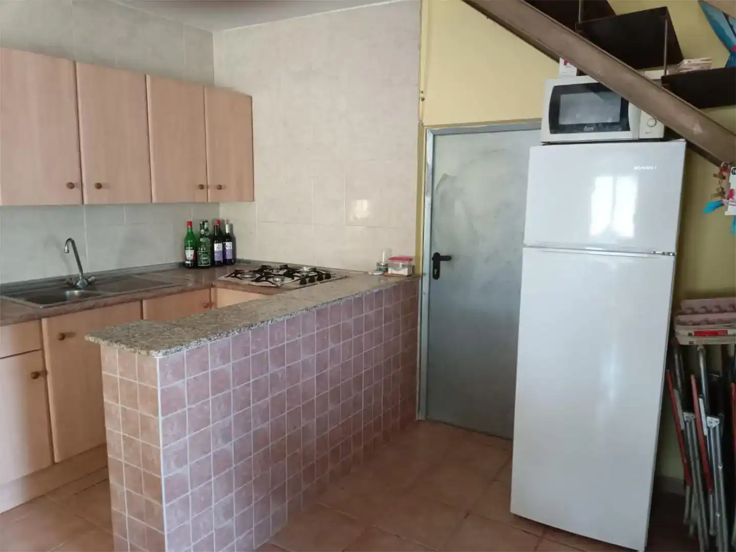 Cuina de Finca rústica en venda en Valdealgorfa amb Jardí privat, Piscina i Moblat