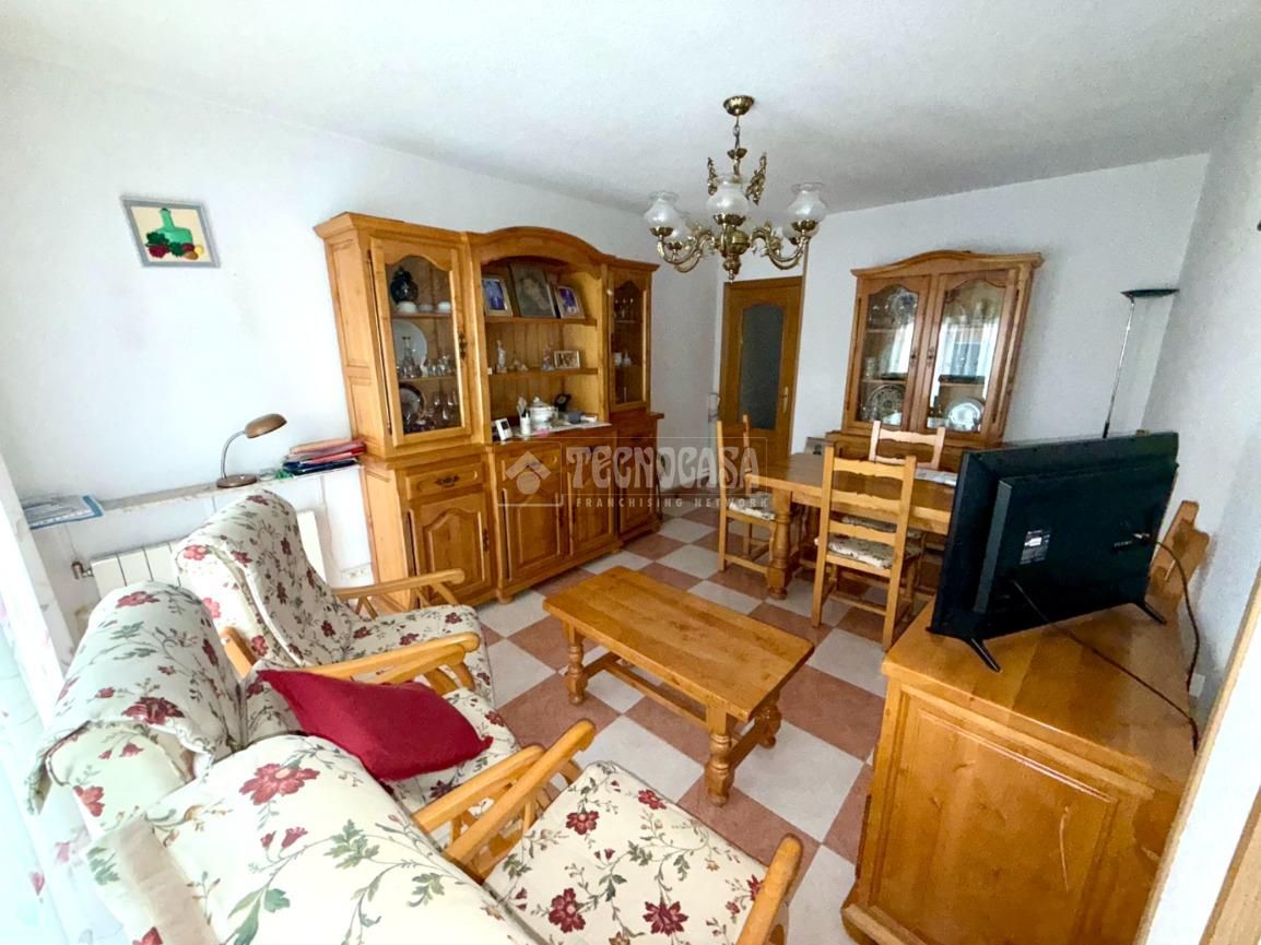 Living room of Flat for sale in  Madrid Capital  with Heating and Terrace