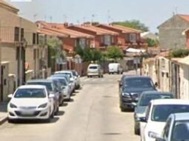Maison avec jardin à vendre à Calle PRINCIPE ASTURIAS