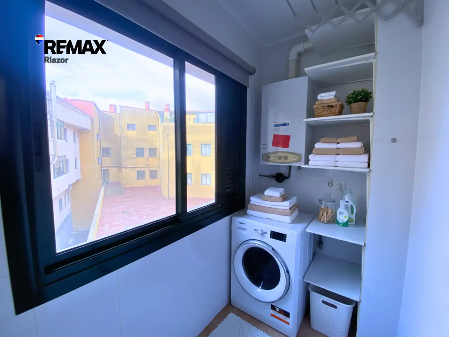Exterior view of Flat for sale in Lalín  with Heating, Parquet flooring and Storage room