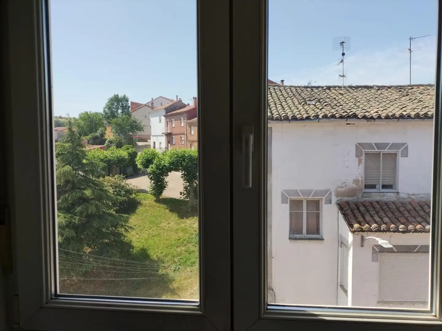Vista exterior de Pis en venda en Guardo amb Calefacció i Traster