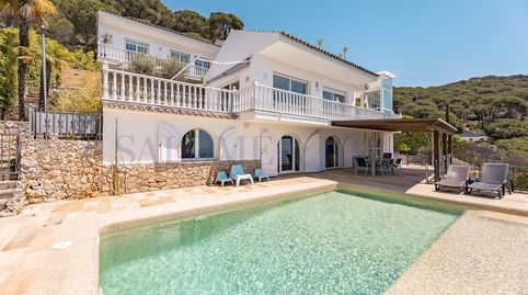 Casa con licencia turística y grandes vistas al mar