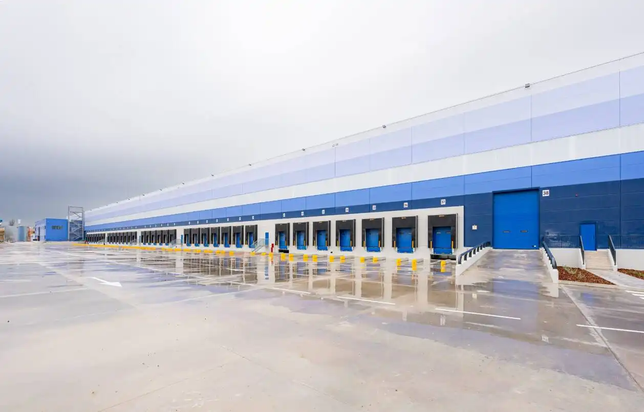 Nave industrial en alquiler en La Dehesa de Moratalaz