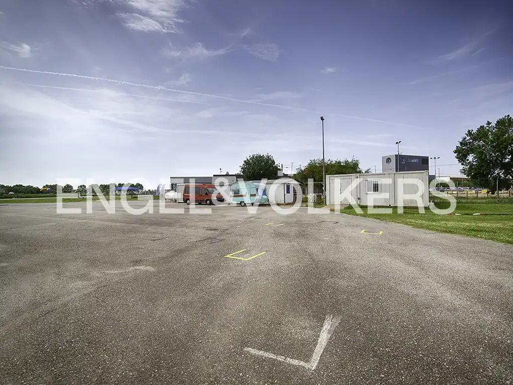 Parking of Industrial buildings for sale in Empuriabrava