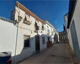 Exterior view of Single-family semi-detached for sale in Priego de Córdoba  with Terrace, Storage room and Internet