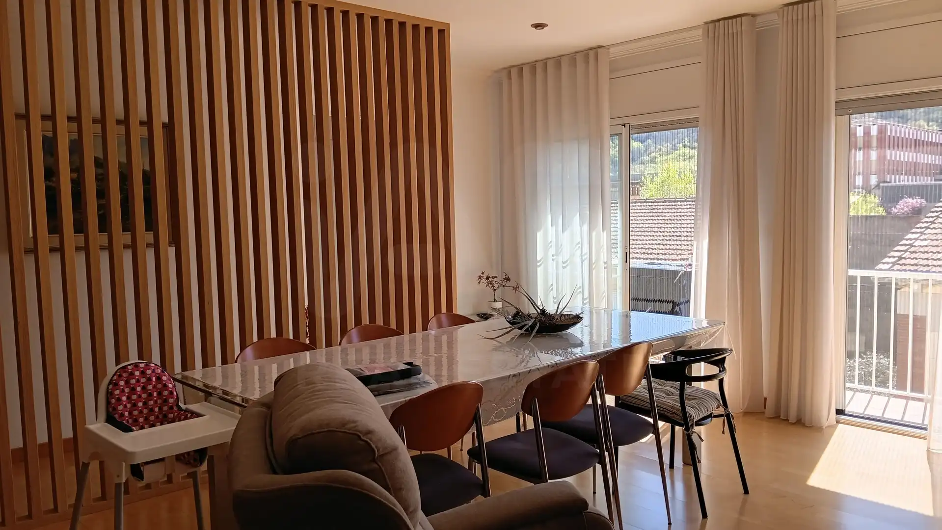 Menjador de Casa o xalet en venda en Olot amb Aire condicionat, Calefacció i Terrassa