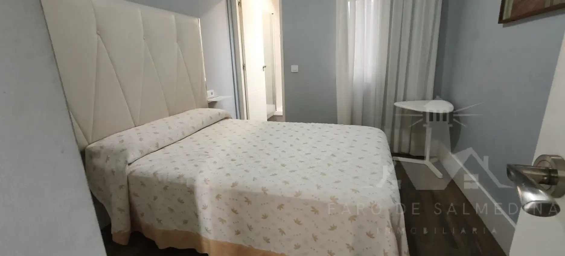 Dormitori de Apartament en venda en Chipiona amb Aire condicionat