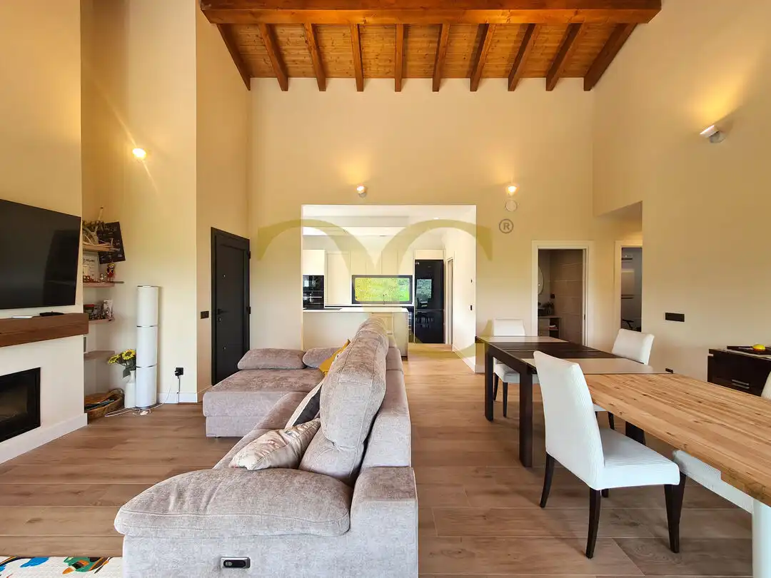 Living room of Houses for sale in Oviedo   with Air Conditioner, Heating and Private garden