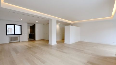 Foto 2 de Piso en venta en Calle de Diego de León, Castellana, Madrid Capital