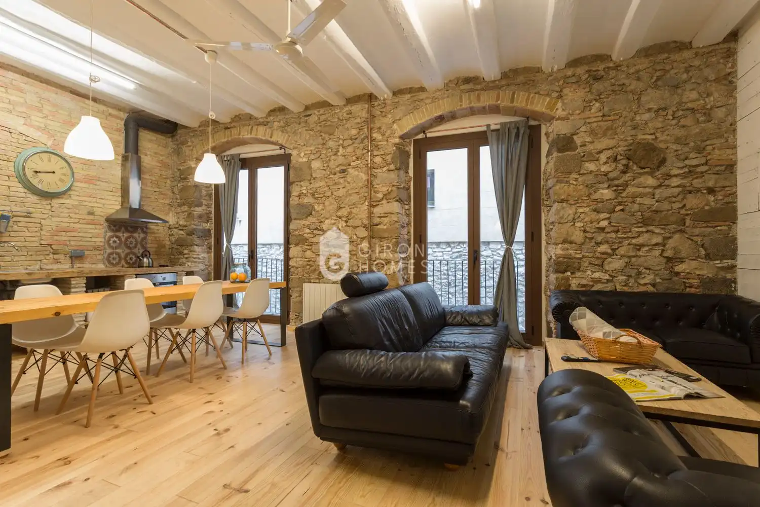 Living room of Apartments for sale in Girona  with Heating, Private garden and Terrace