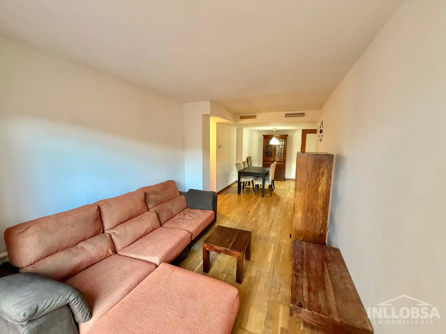 Living room of Ground floor for sale in Manresa  with Air Conditioner, Heating and Parquet flooring