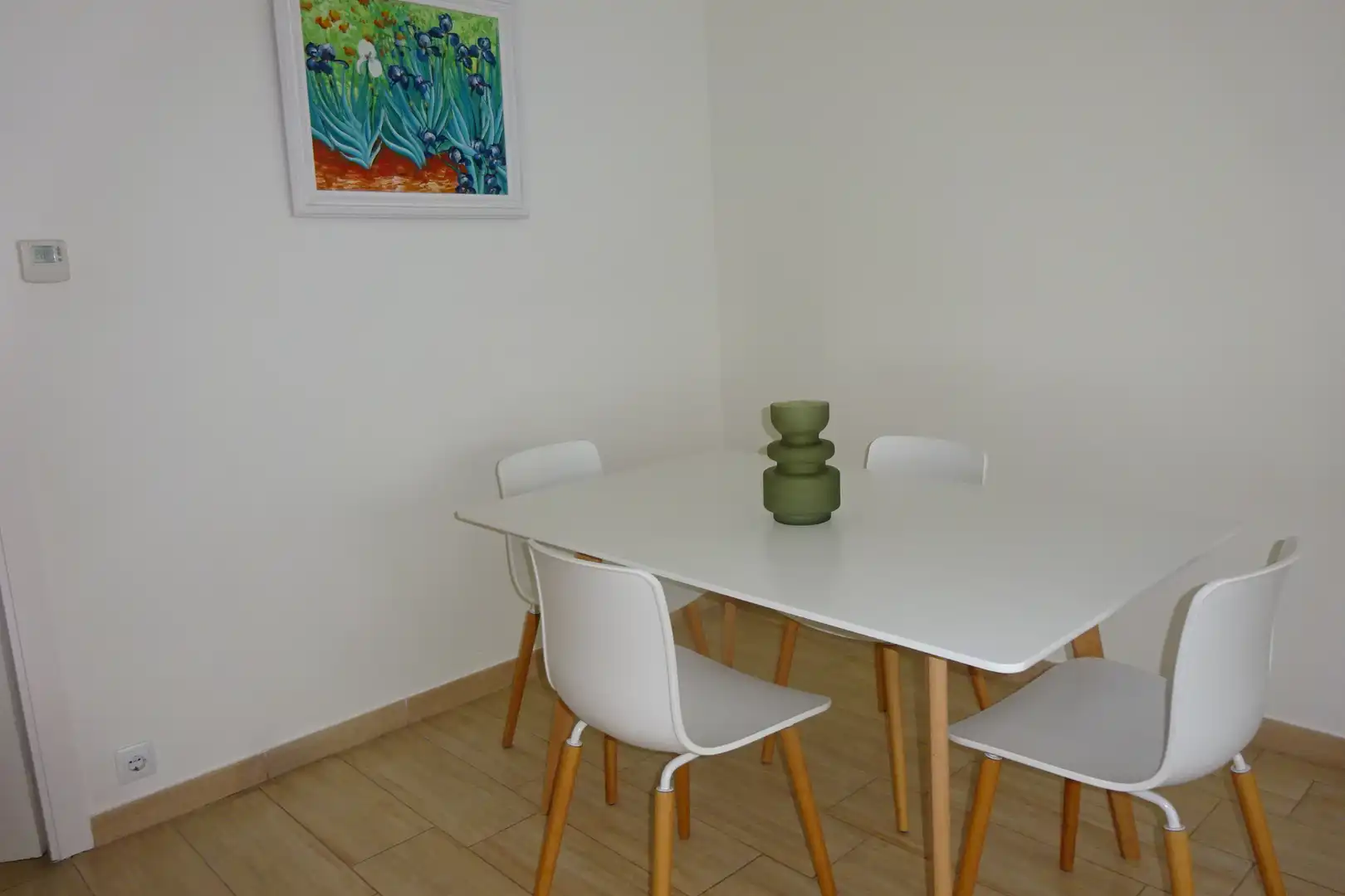 Flat for rent in Carrer de Bordeus, Barri de les Corts