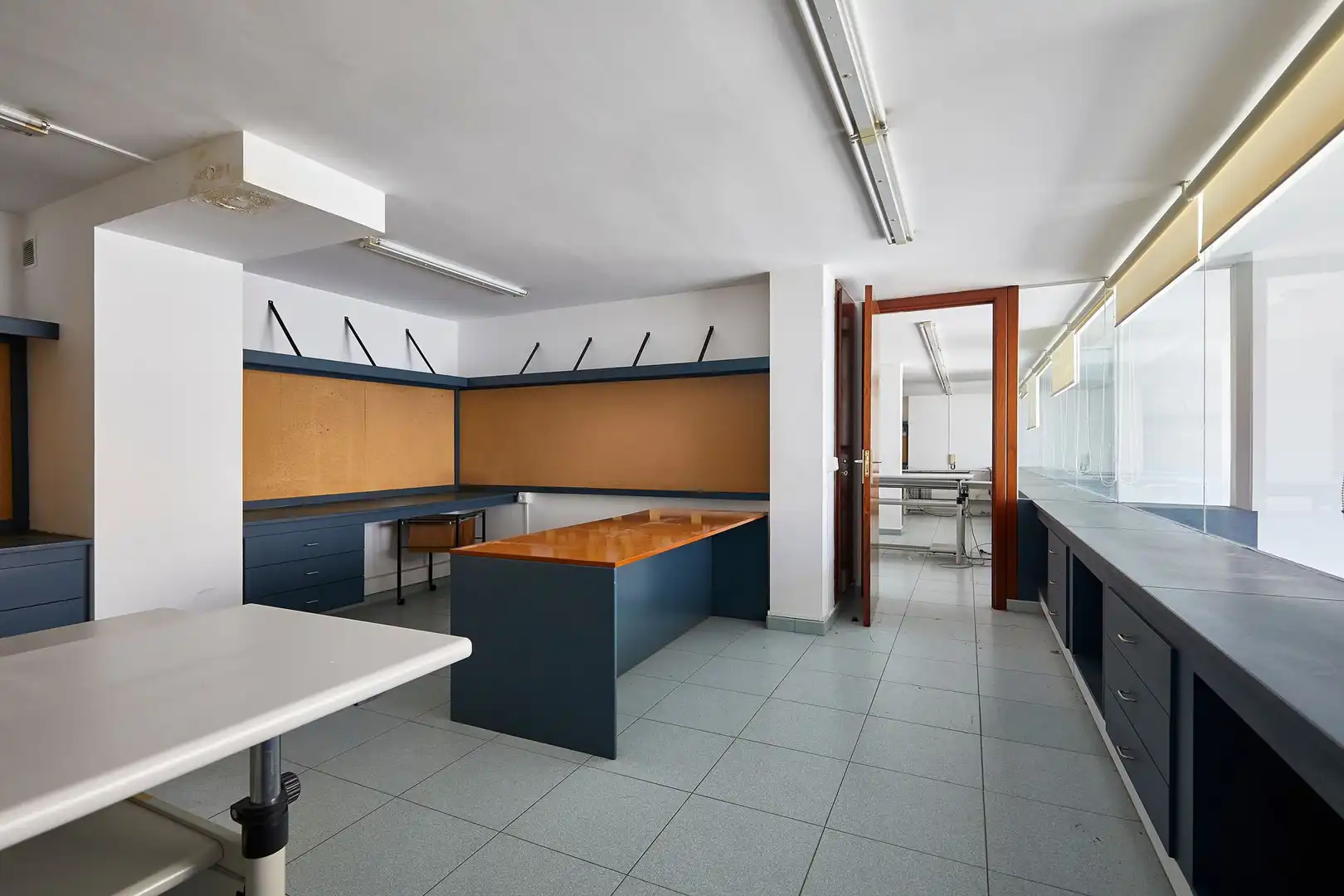 Cocina de Local en venta en Sant Pere de Ribes con Aire acondicionado