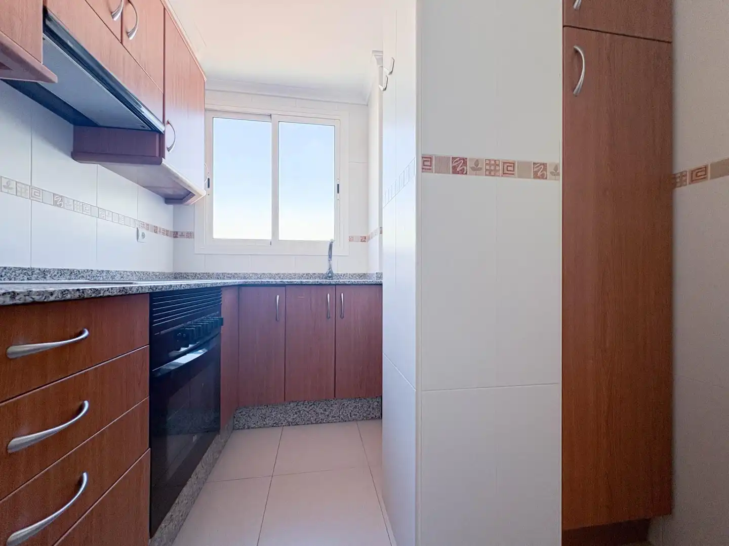 Kitchen of Flat for rent in Valencia  with Air Conditioner, Heating and Furnished