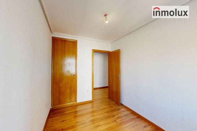 Piso en Venta en Calle Pedro Ferrandiz en Albufereta