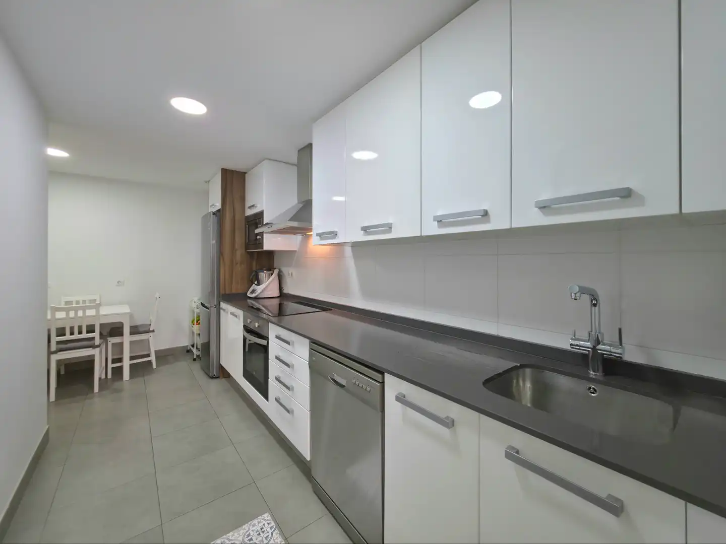 Cuina de Pis en venda en Alicante / Alacant amb Aire condicionat, Calefacció i Terrassa
