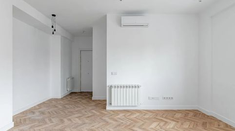Foto 3 de Piso en venta en Calle del Camino de Los Vinateros, Marroquina, Madrid Capital