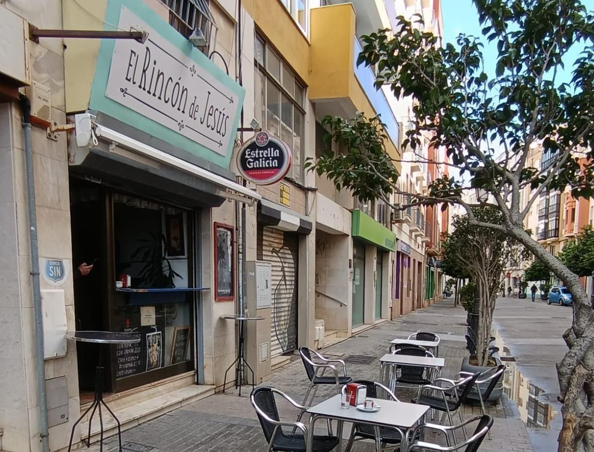 Exterior view of Premises for sale in  Huelva Capital