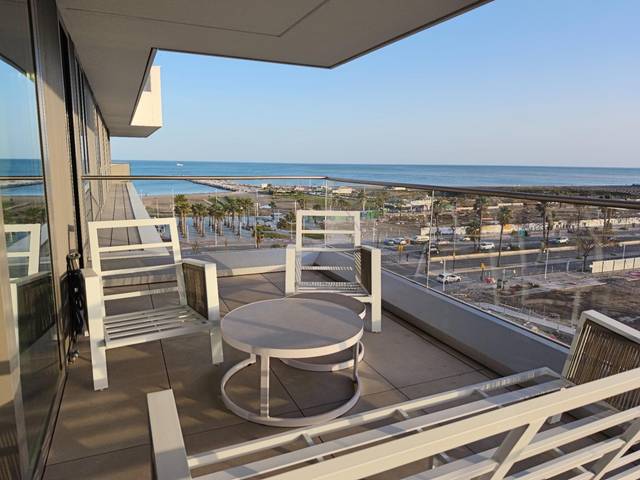 Piso en Alquiler en Calle Calle Pacífico en Martín Carpena - Torre del Río