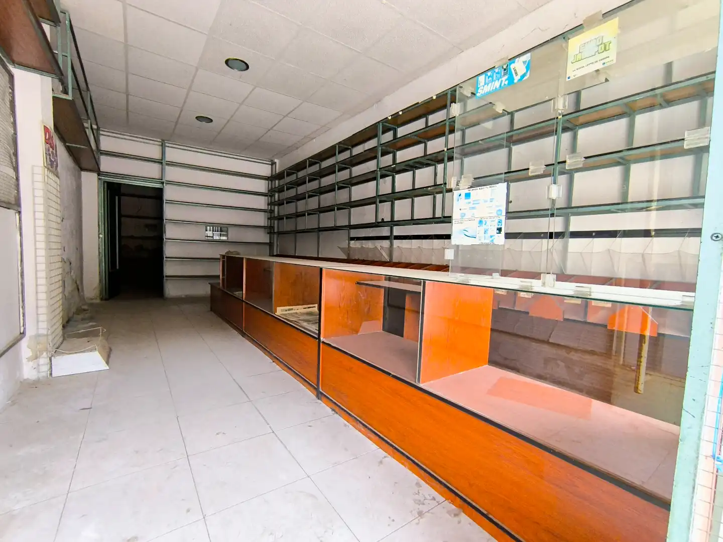 Local en venta en Palencia con Amueblado