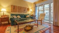 Sala d'estar de Pis en venda en Zarautz amb Calefacció i Balcó
