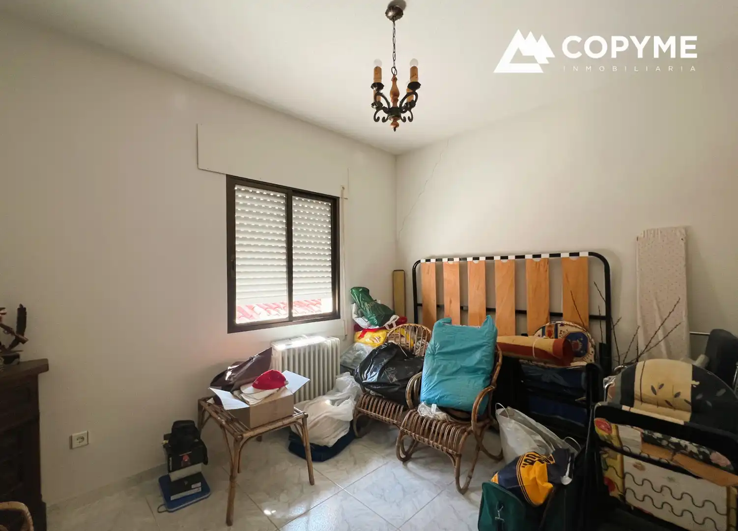 Habitación de Casa adosada en venta en Gerindote con Aire acondicionado, Jardín privado y Amueblado