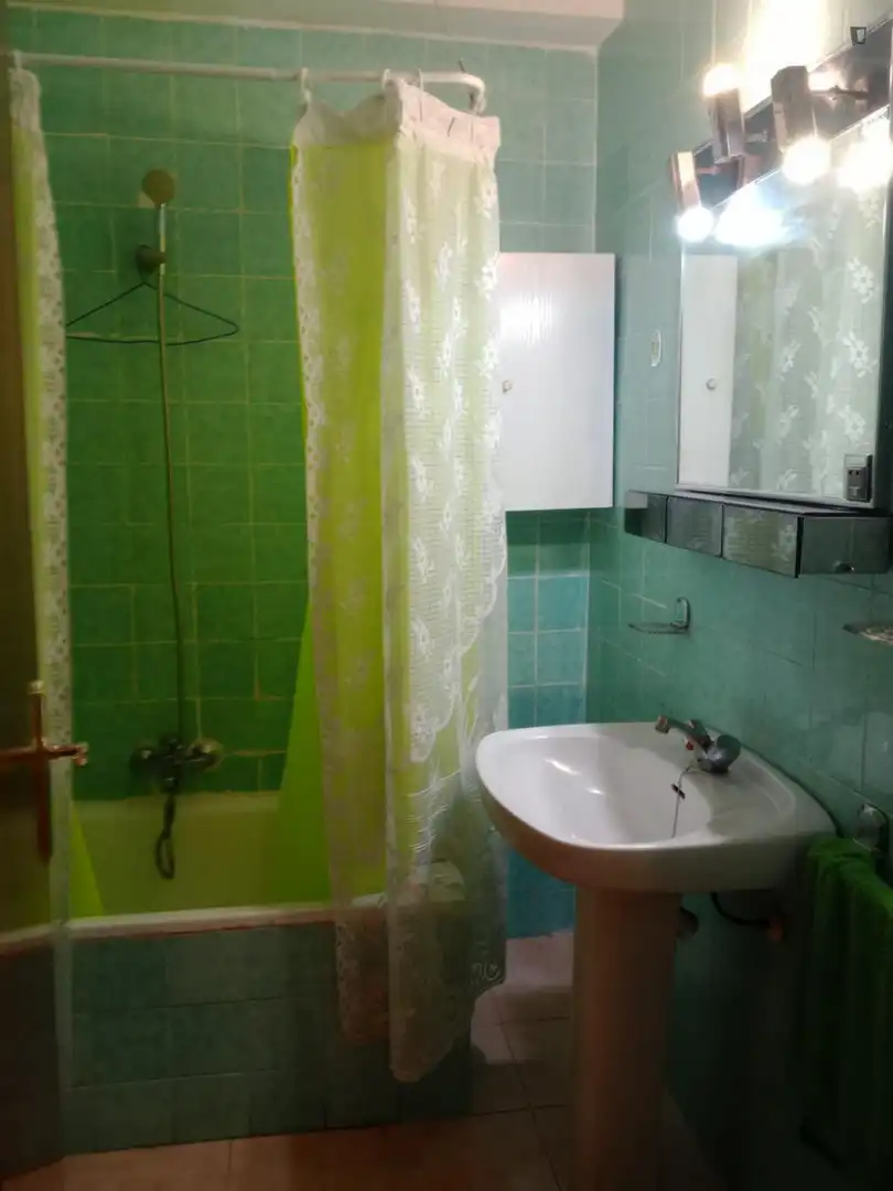 Room in Altabix