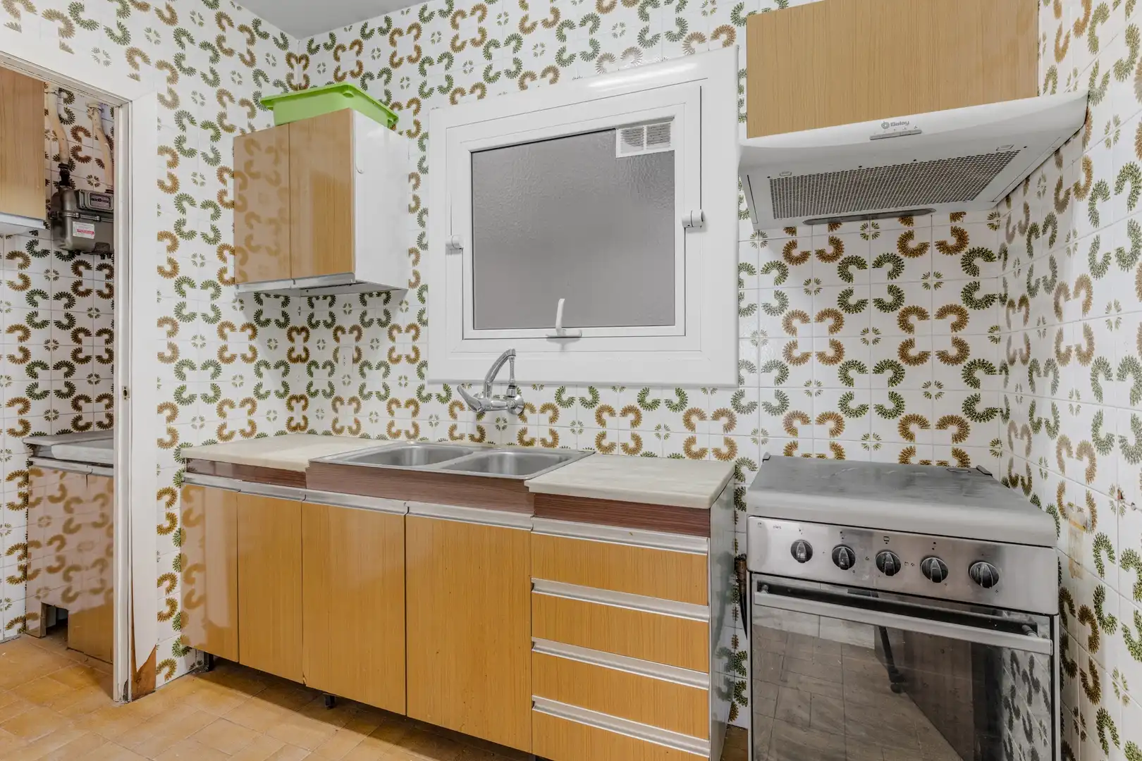 Küche von Wohnung zum Verkauf in Barcelona mit Balkon