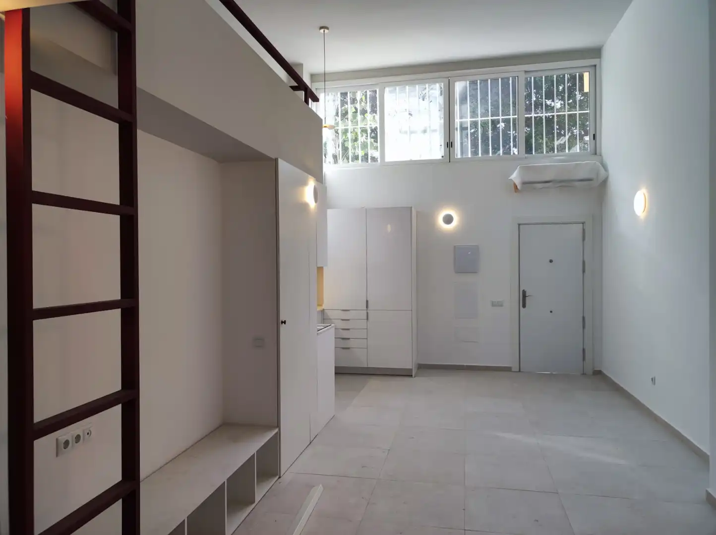 Wohnung zur Miete in Málaga mit Klimaanlage, Heizung und Ofen