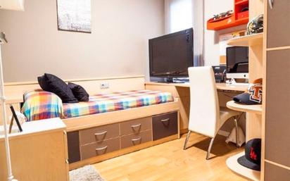 Schlafzimmer von Wohnung zum verkauf in  Barcelona Capital mit Balkon