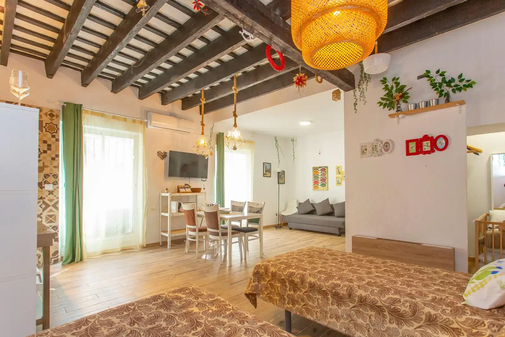 Sala d'estar de Apartament en venda en Jerez de la Frontera amb Calefacció i Moblat