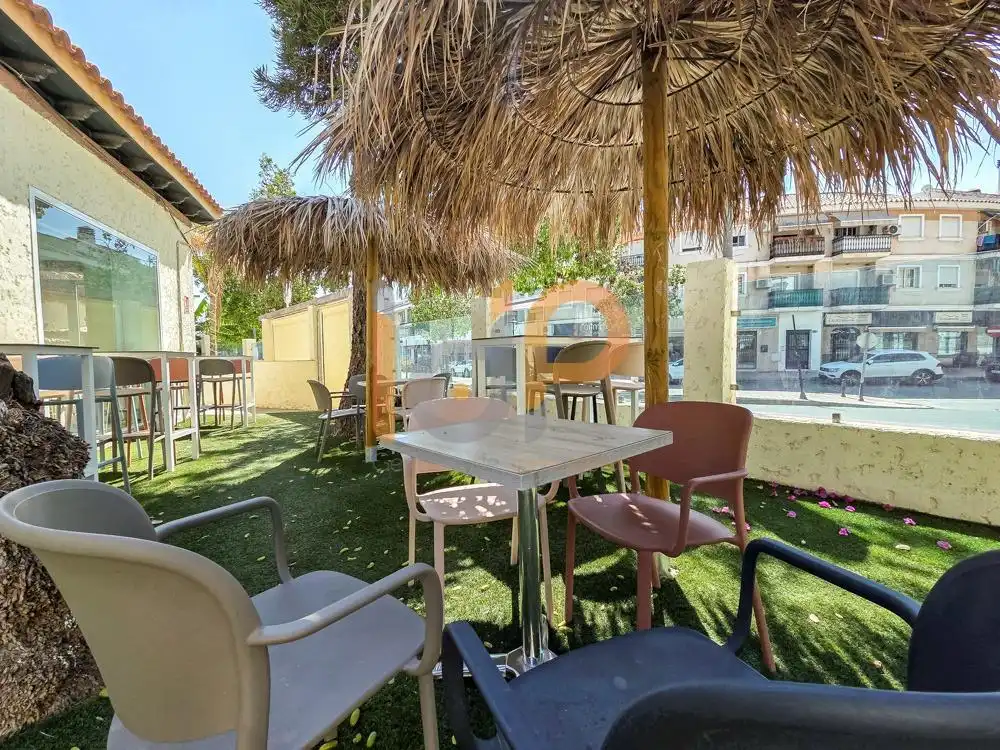 Terraza de Local de alquiler en Huércal-Overa con Aire acondicionado y Amueblado