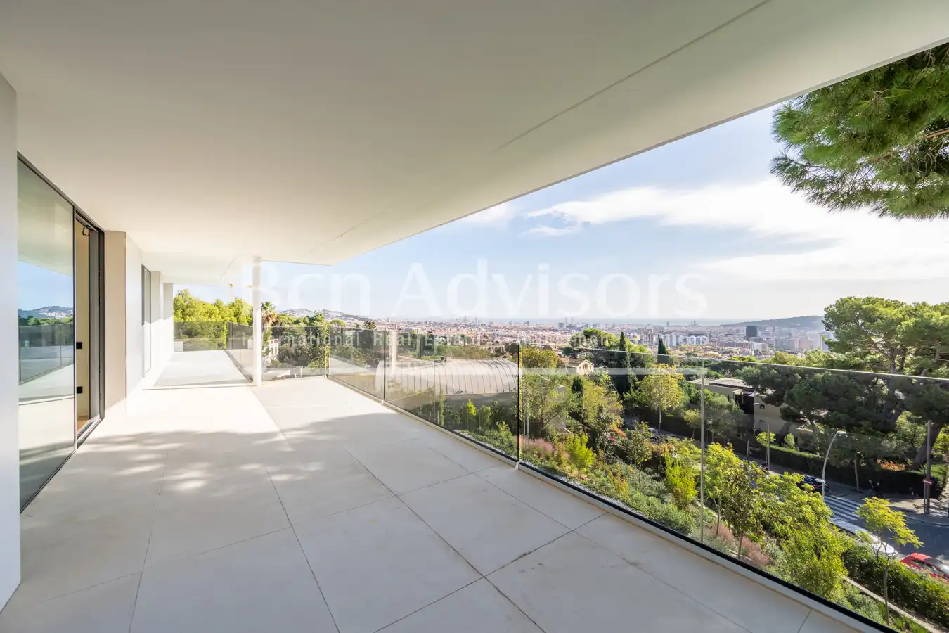 Terraza de Casa o chalet en venta en Barcelona con Aire acondicionado, Calefacción y Jardín privado