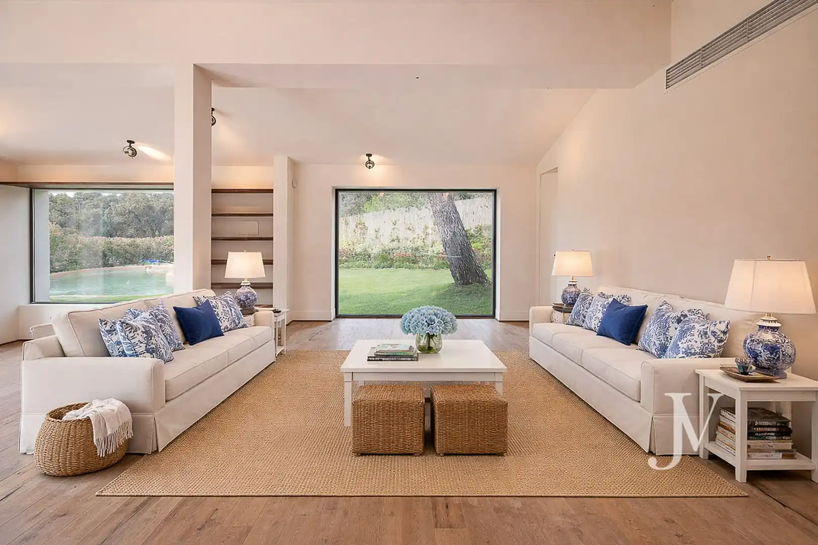 Sala d'estar de Casa o xalet de lloguer en Madrid amb Aire condicionat, Calefacció i Jardí privat