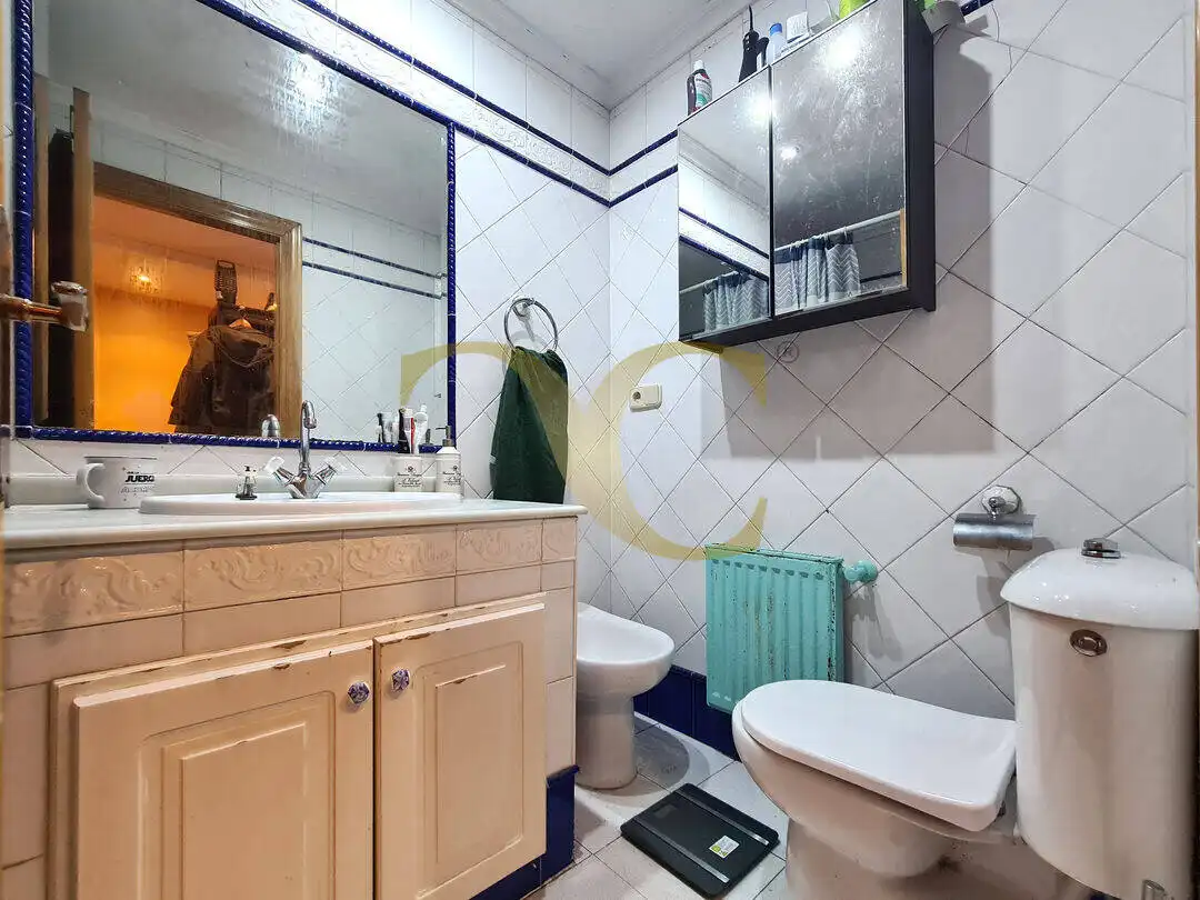 Badezimmer von Maisonette zum Verkauf in Gijón  mit Heizung und Terrasse