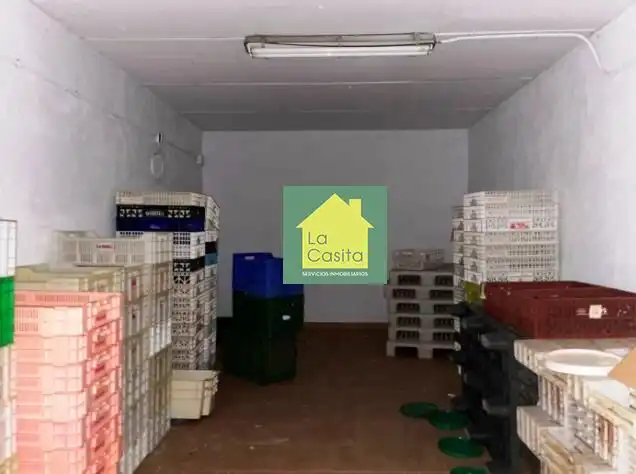 Nave industrial en venta en Madrigueras