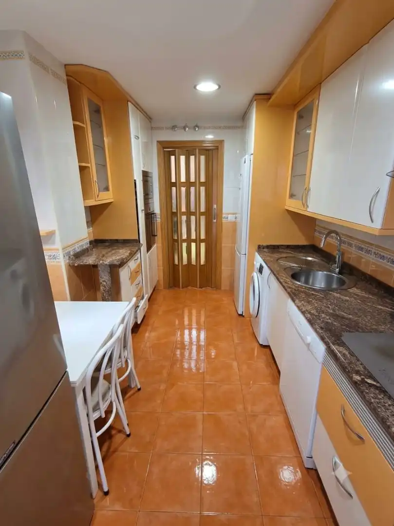 Cocina de Piso en venta en Madrid con Aire acondicionado, Calefacción y Amueblado